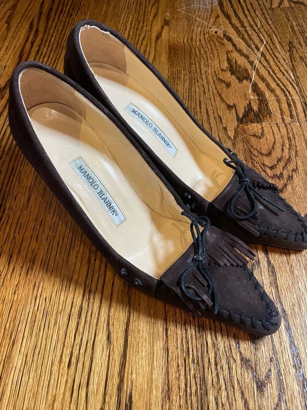 Manolo Blahnik Dark Brown Suede Moccasin Fringe Bow Stiletto Heels Size 38